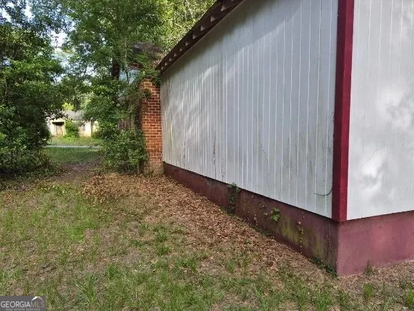 2058 Melton AVE Macon, GA 31217