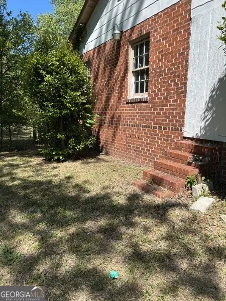 2058 Melton AVE Macon, GA 31217