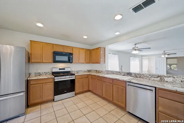 12743 Pronghorn Oak San Antonio, TX 78253