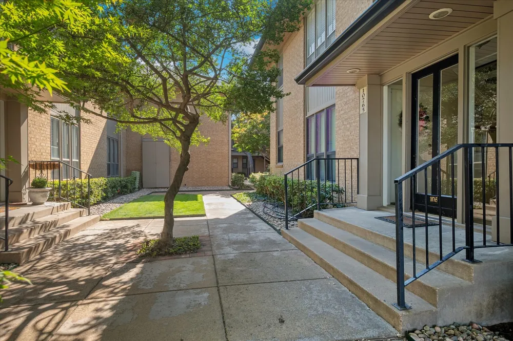 10765 Villager Road #D Dallas, TX 75230