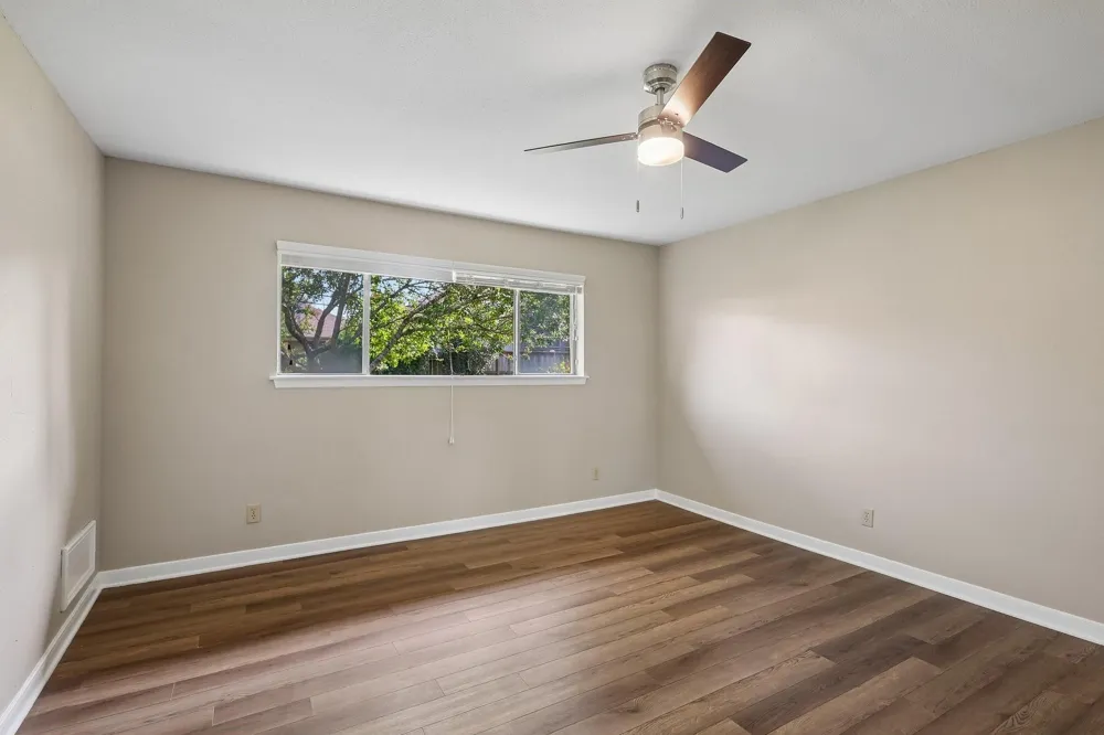 10422 Rocky Hollow Road La Porte, TX 77571