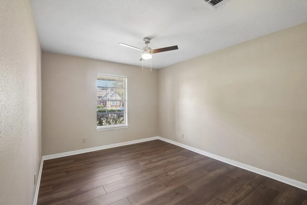 10422 Rocky Hollow Road La Porte, TX 77571
