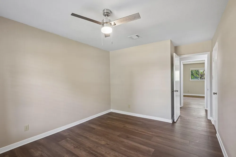 10422 Rocky Hollow Road La Porte, TX 77571