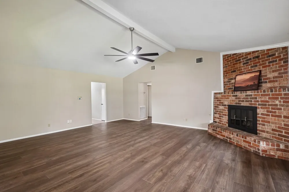 10422 Rocky Hollow Road La Porte, TX 77571