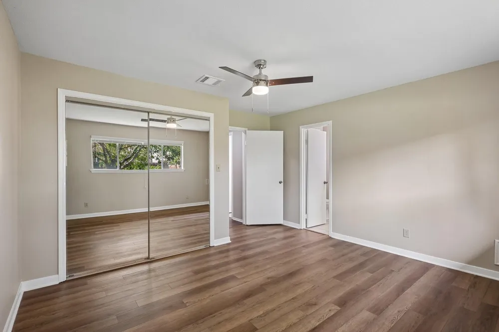 10422 Rocky Hollow Road La Porte, TX 77571