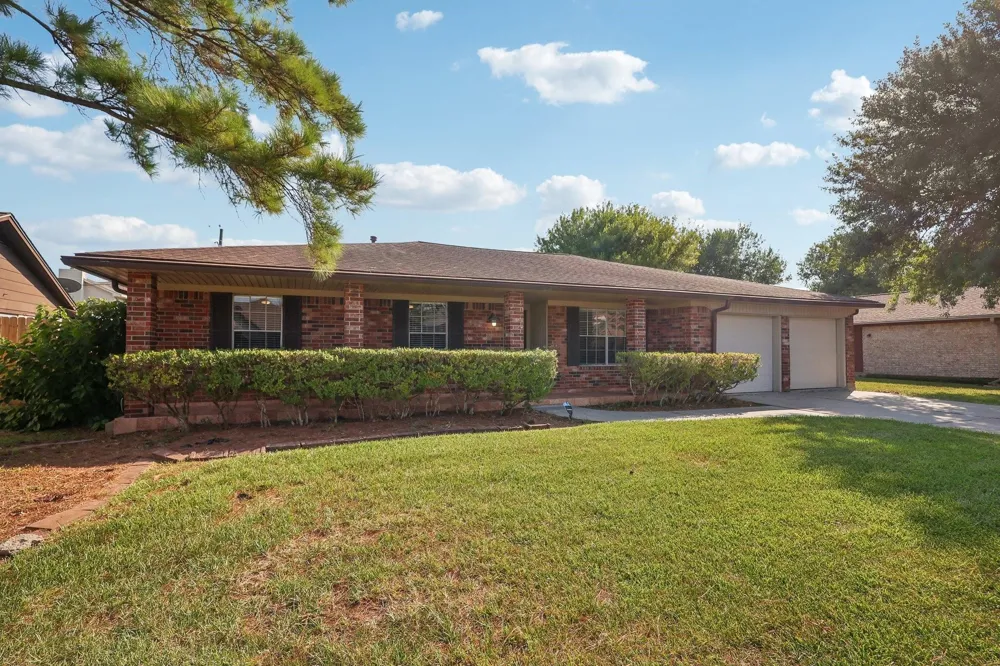 10422 Rocky Hollow Road La Porte, TX 77571