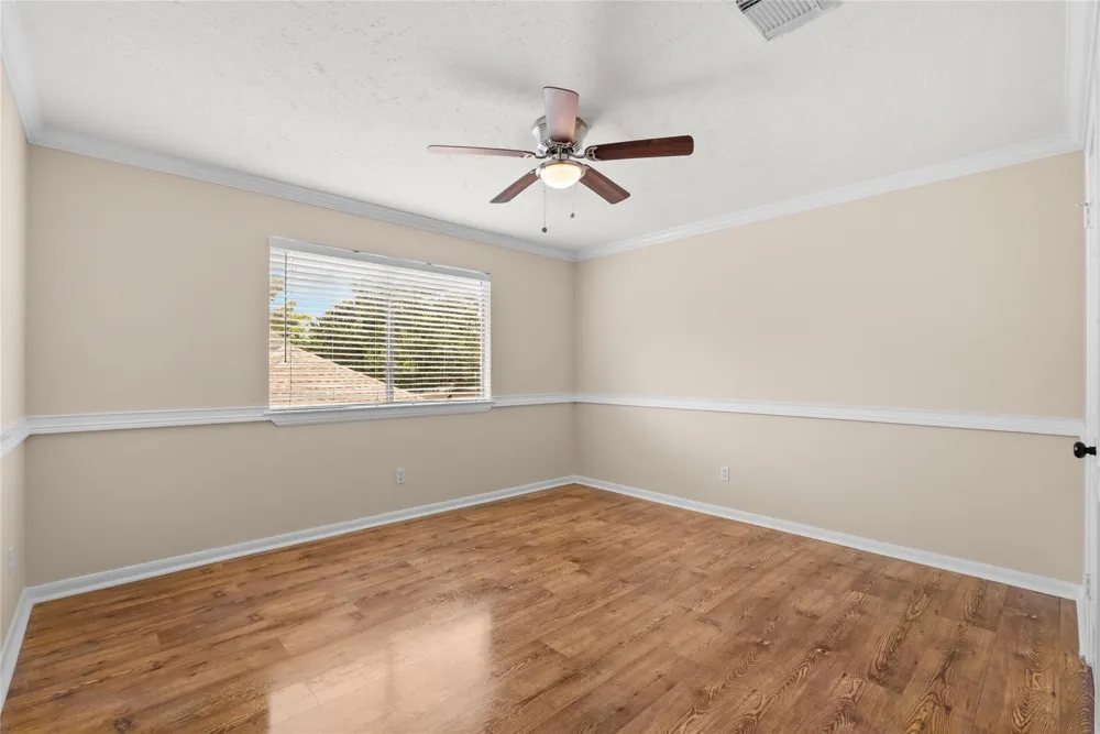 2104 Bay Hill Drive League City, TX 77573