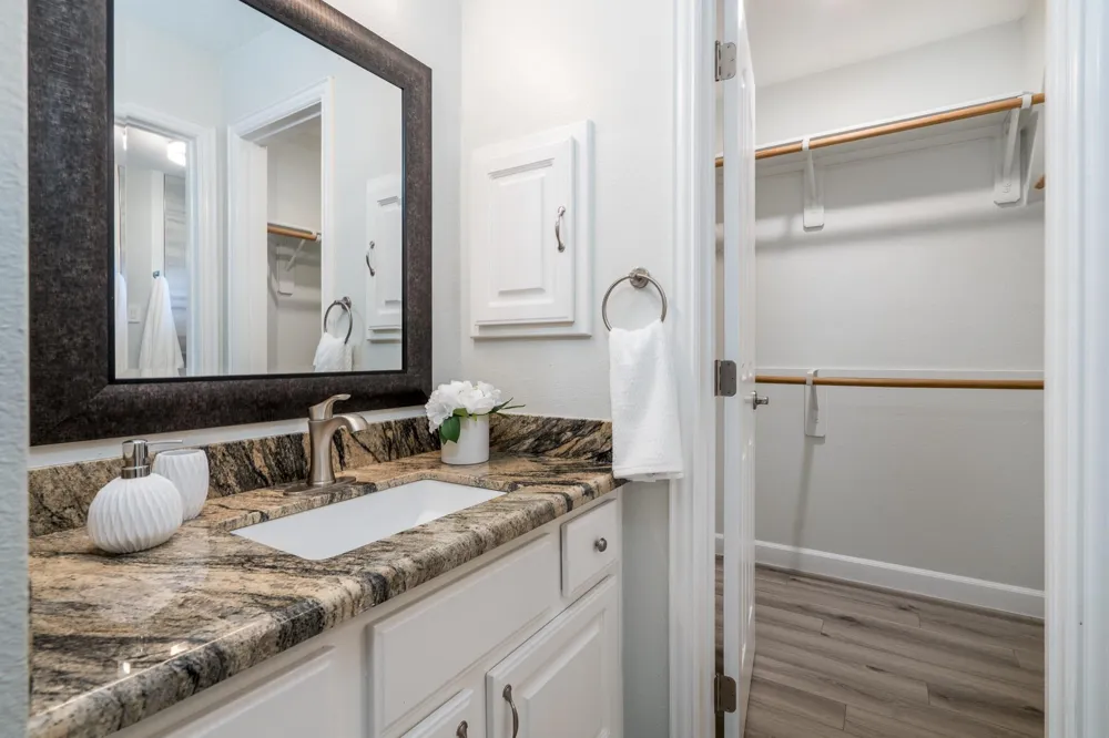 5914 Oakmoss Trail Spring, TX 77379