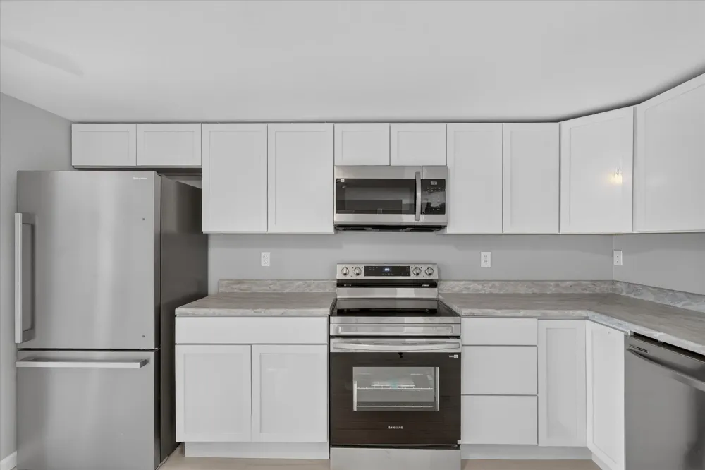 60 E Hickory Road Battle Creek, MI 49017