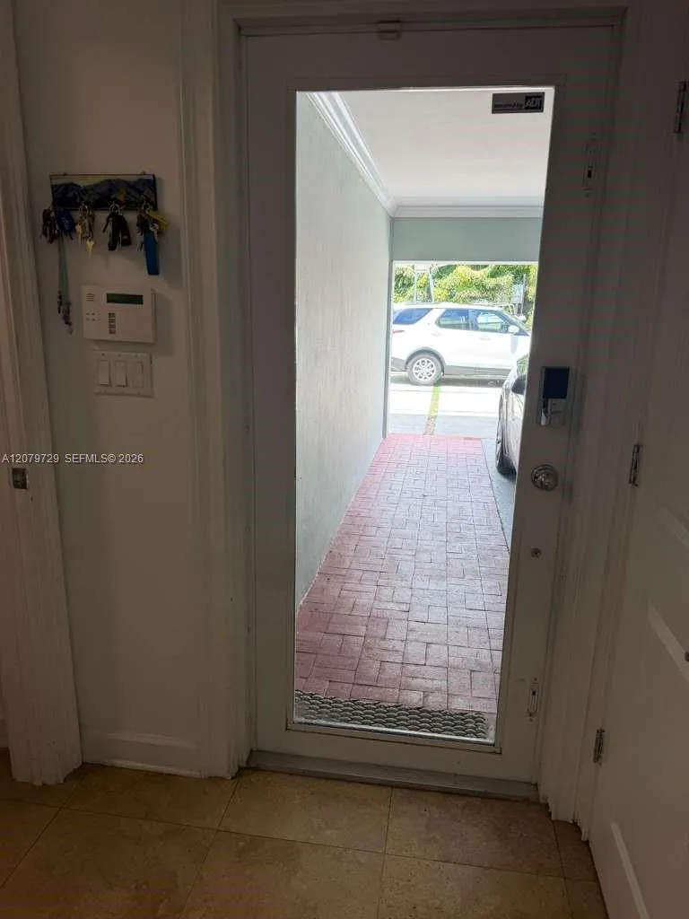 8031 NE Bayshore Ct #8031 Miami, FL 33138