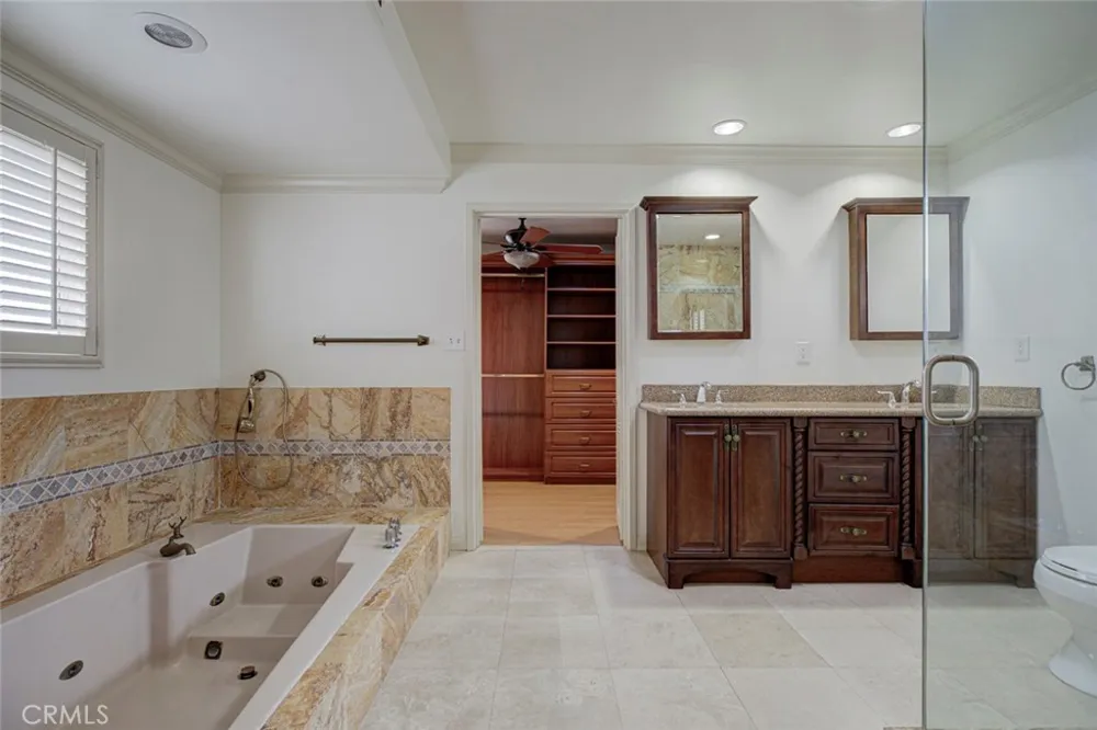 1954 Bel Aire Glendale, CA 91201