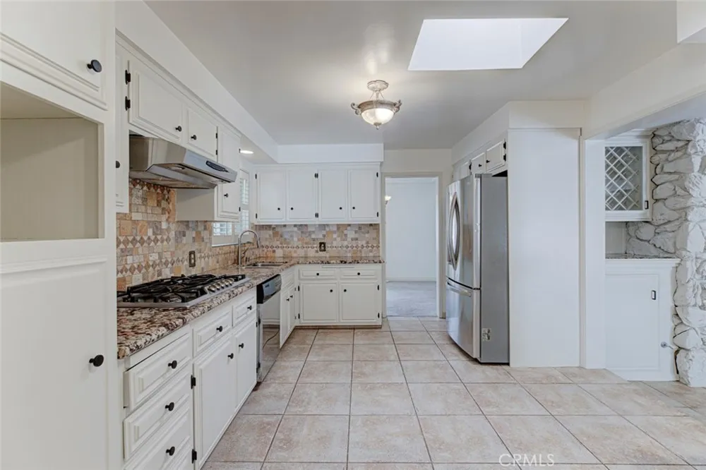1954 Bel Aire Glendale, CA 91201