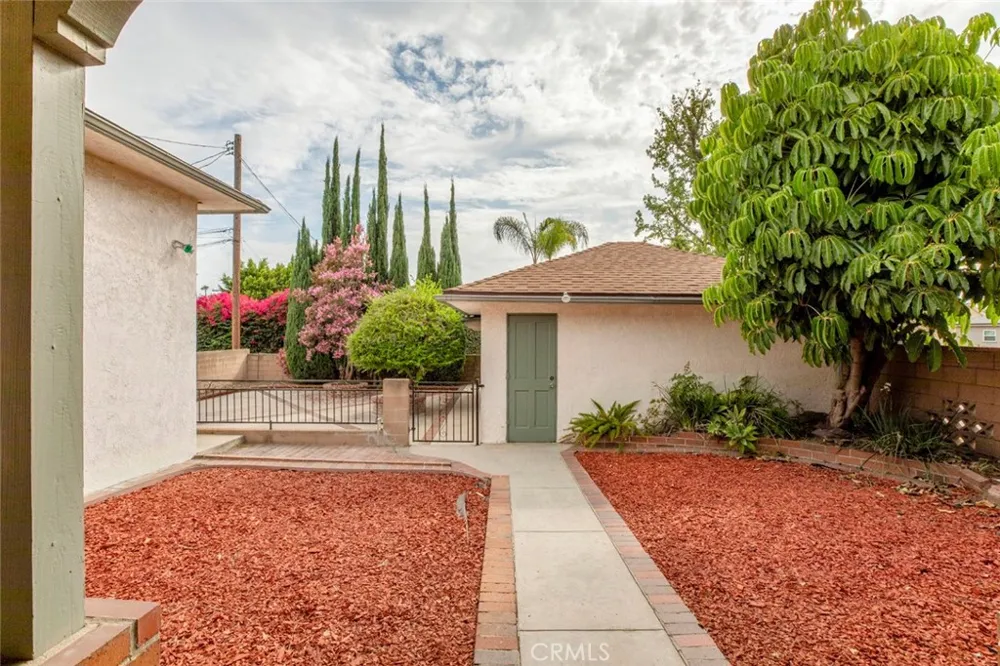 1954 Bel Aire Glendale, CA 91201