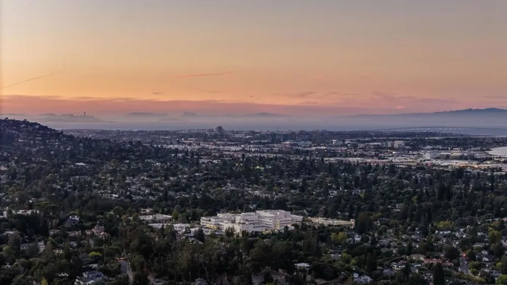 875 Vista Drive Redwood City, CA 94062