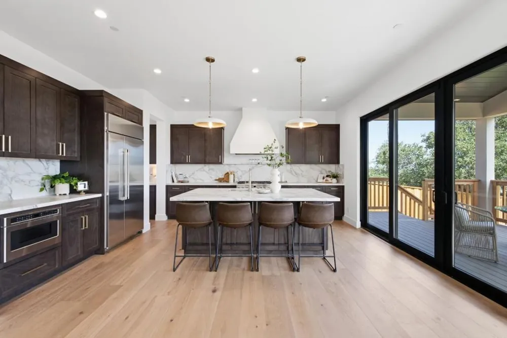 875 Vista Drive Redwood City, CA 94062