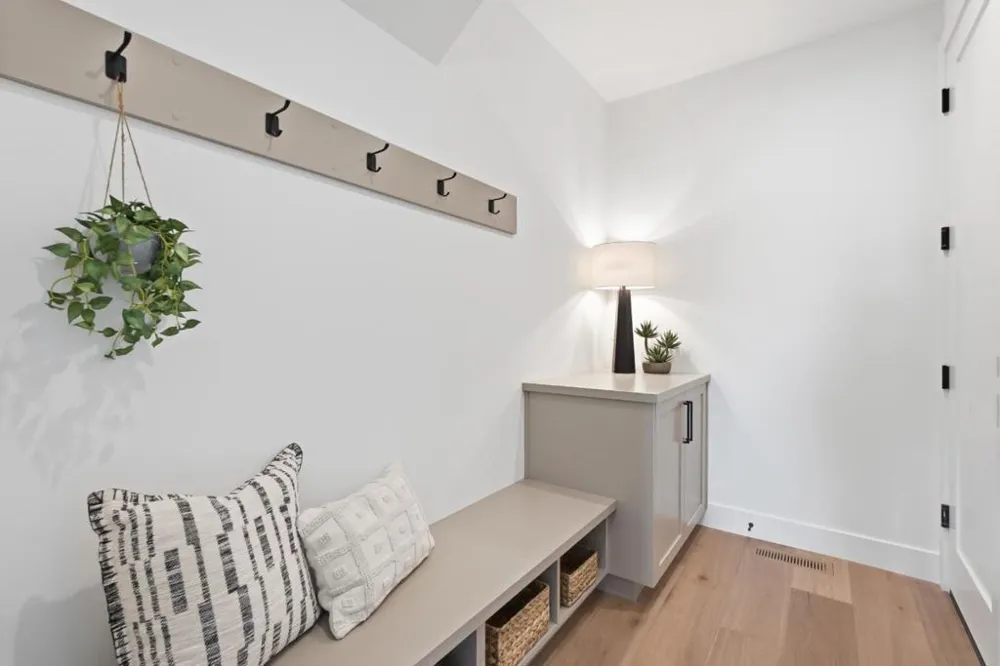 875 Vista Drive Redwood City, CA 94062