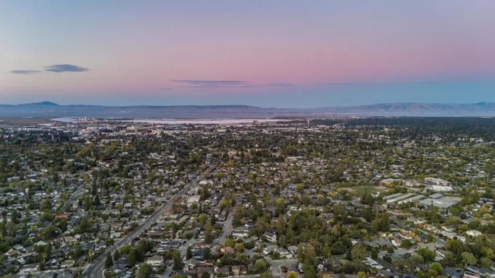 875 Vista Drive Redwood City, CA 94062