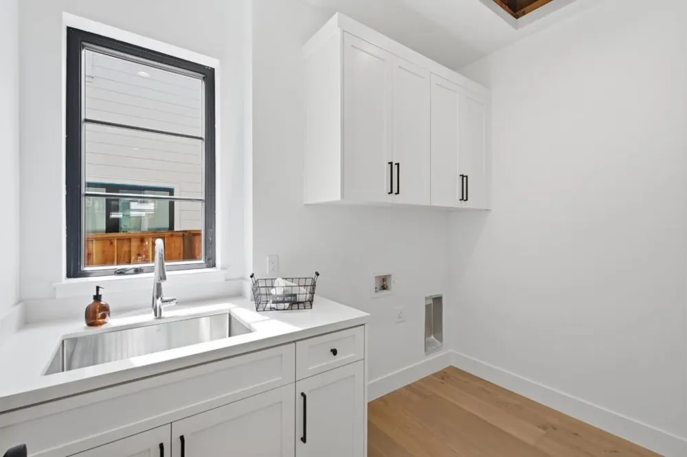 875 Vista Drive Redwood City, CA 94062