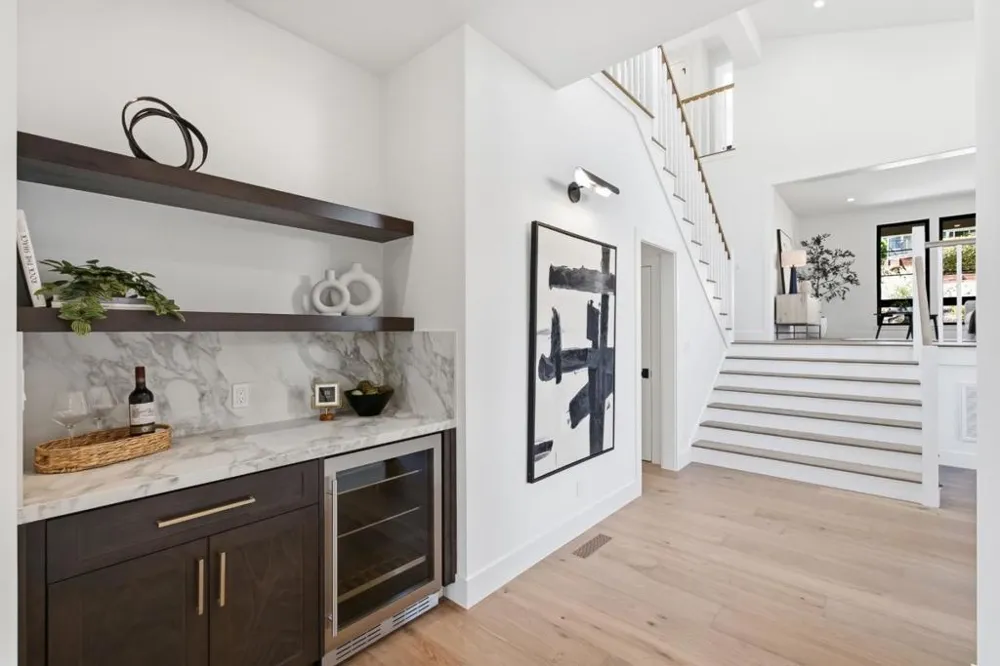 875 Vista Drive Redwood City, CA 94062