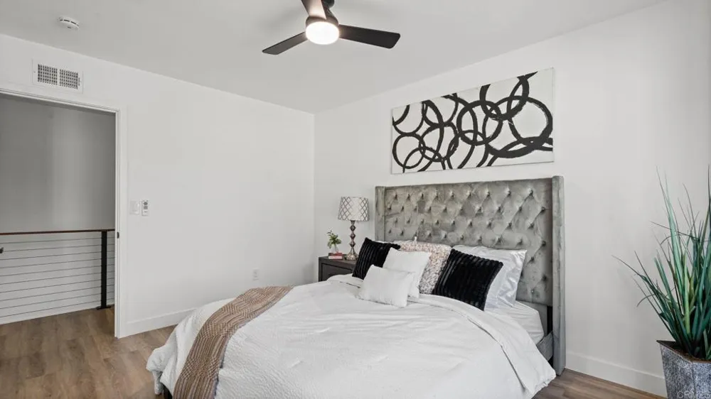 7833 Camino Huerta San Diego, CA 92122