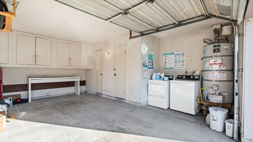7833 Camino Huerta San Diego, CA 92122