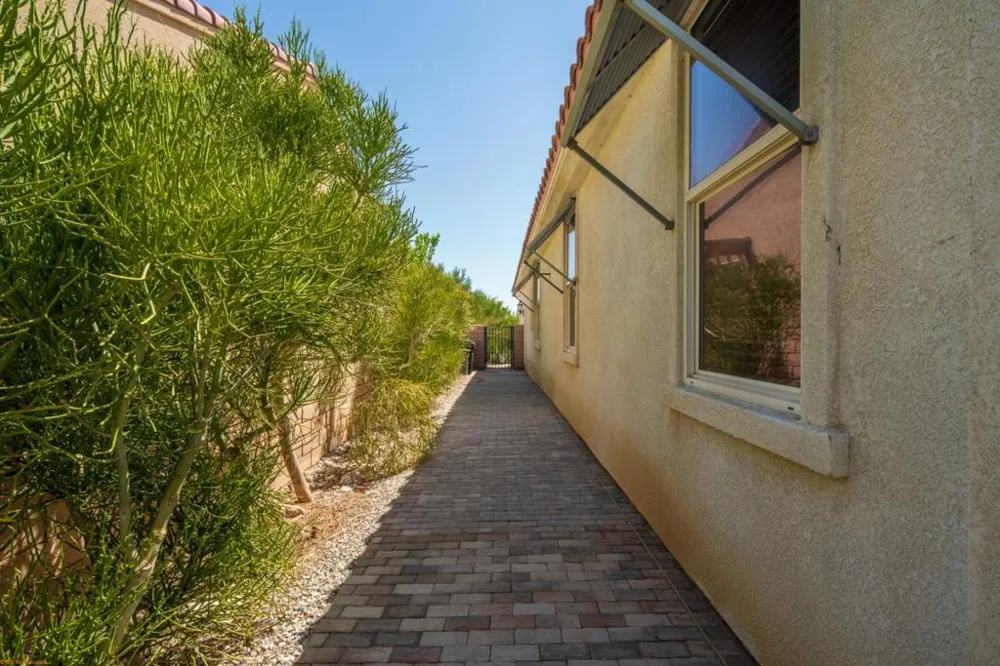 3395 Savanna Way Palm Springs, CA 92262