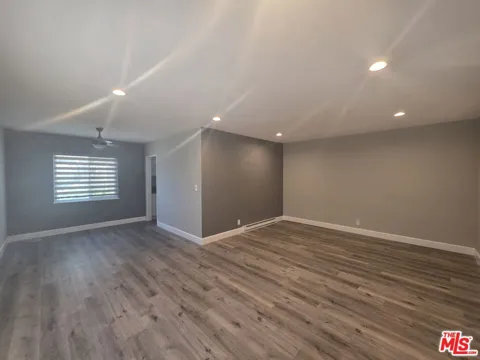 2601 20th Street #3
