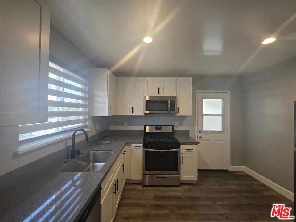 2601 20th Street #3 Santa Monica, CA 90405