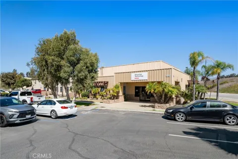 2122 Hutton