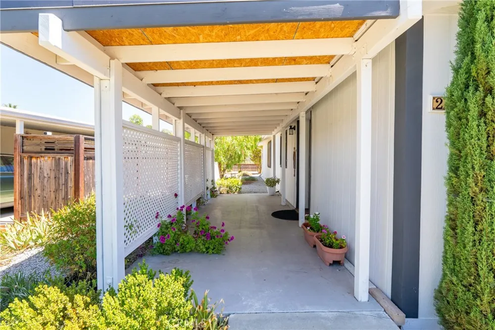 243 Partridge Avenue Paso Robles, CA 93446