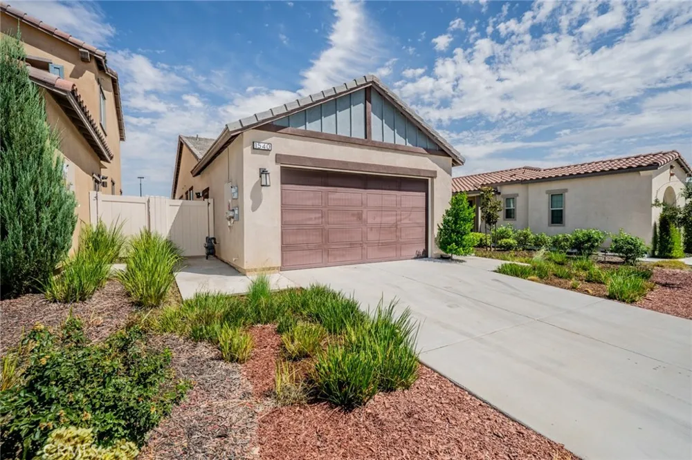 1540 Pinyon Lane Banning, CA 92220