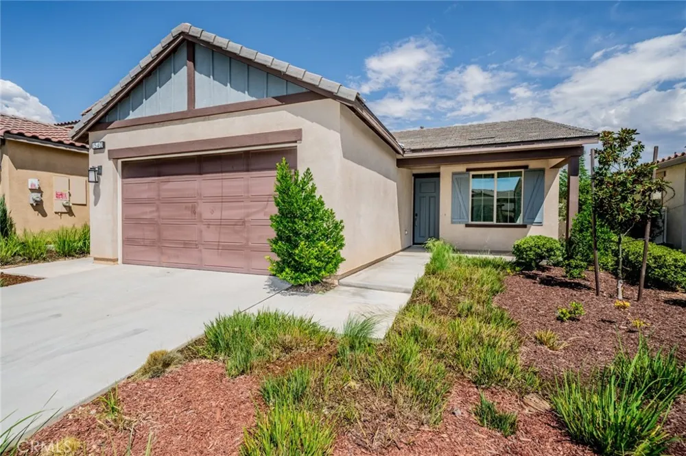 1540 Pinyon Lane Banning, CA 92220