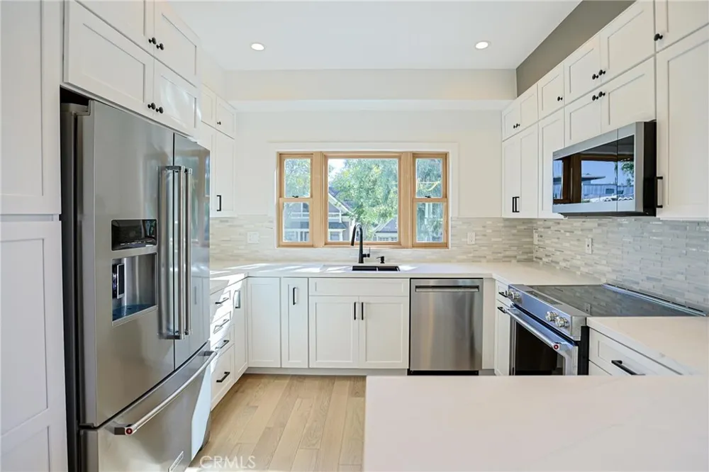 605 W 4th Long Beach, CA 90802