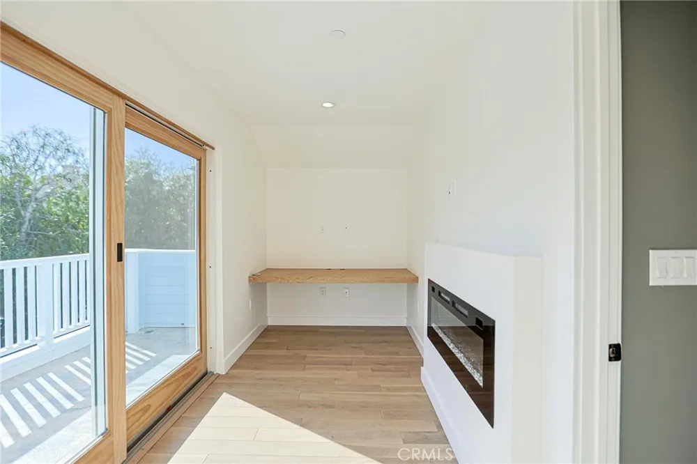 605 W 4th Long Beach, CA 90802