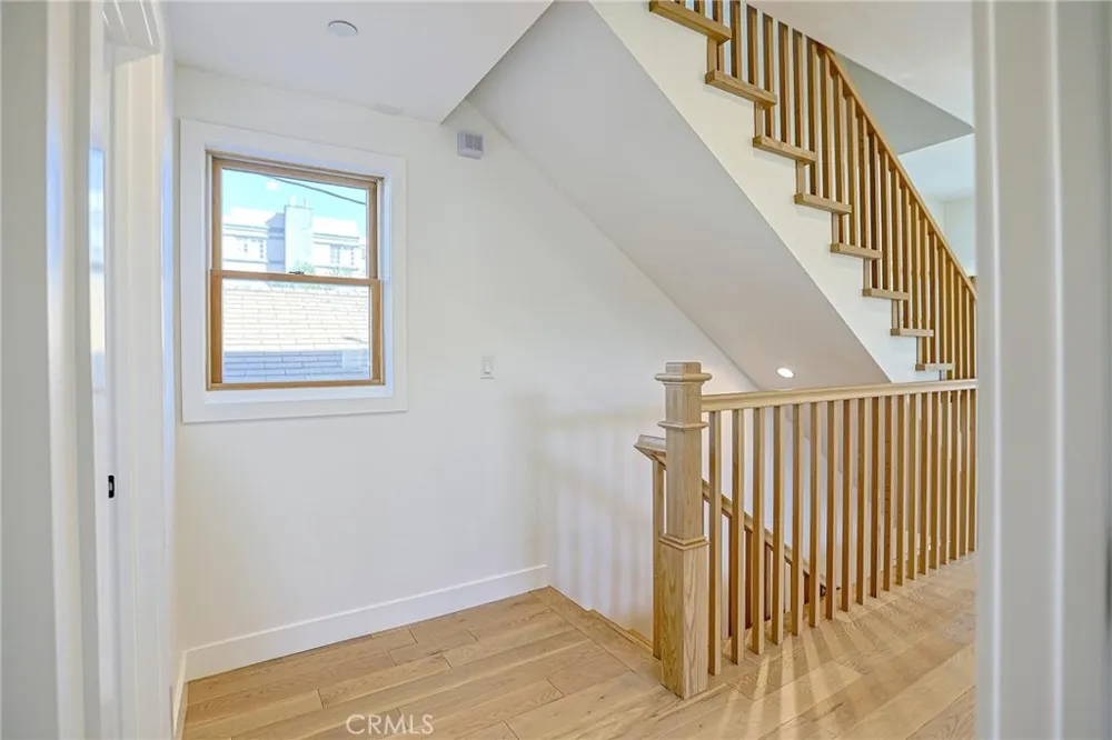 605 W 4th Long Beach, CA 90802