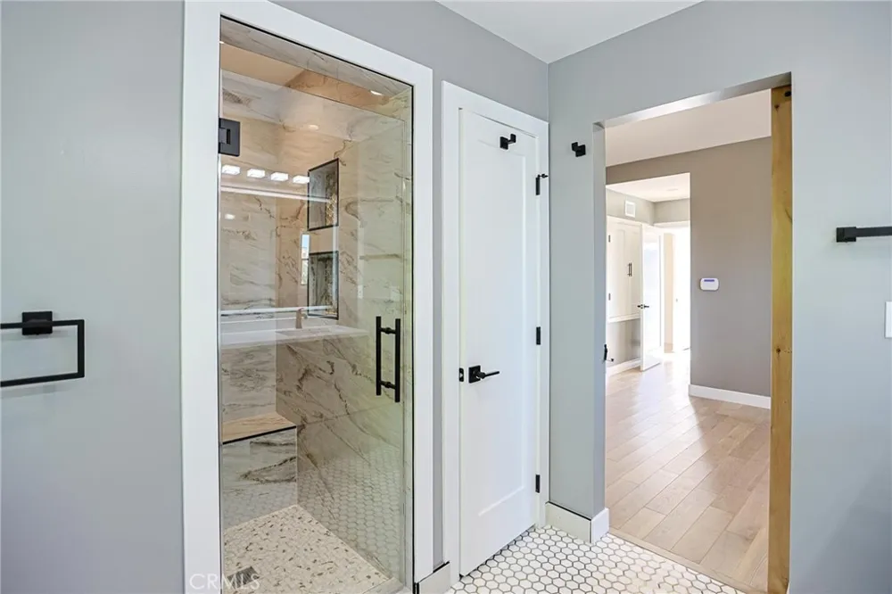 605 W 4th Long Beach, CA 90802