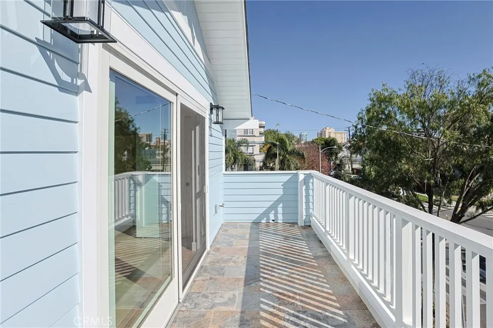 605 W 4th Long Beach, CA 90802
