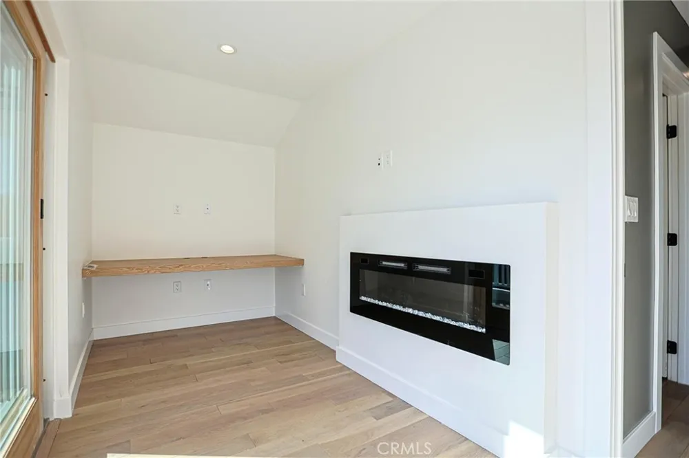 605 W 4th Long Beach, CA 90802