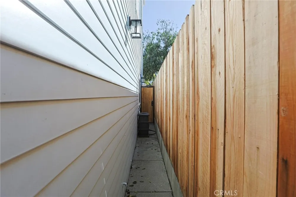 605 W 4th Long Beach, CA 90802