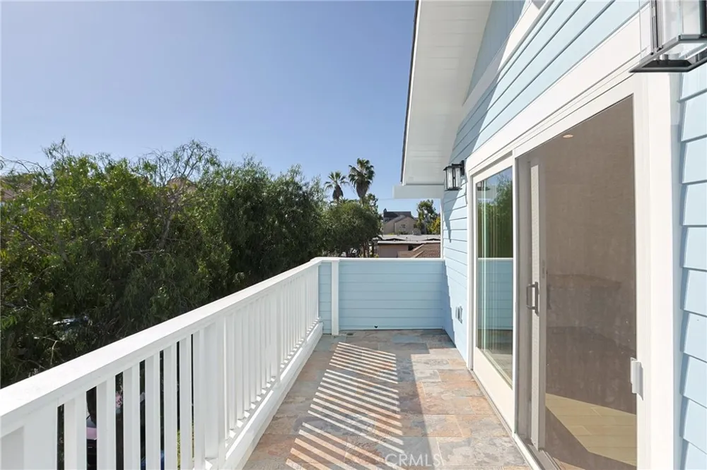 605 W 4th Long Beach, CA 90802