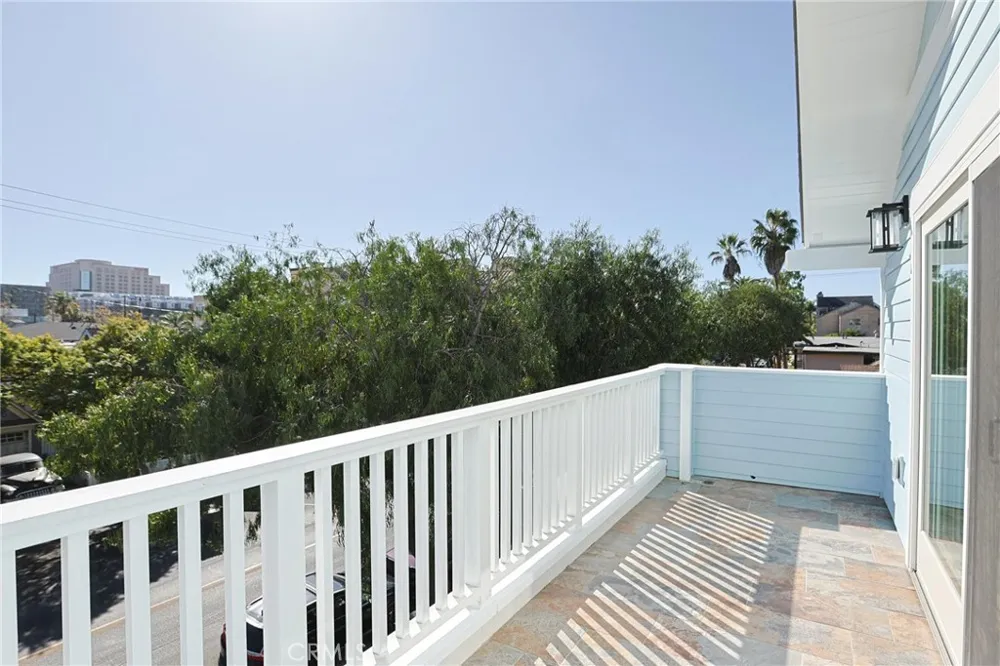 605 W 4th Long Beach, CA 90802