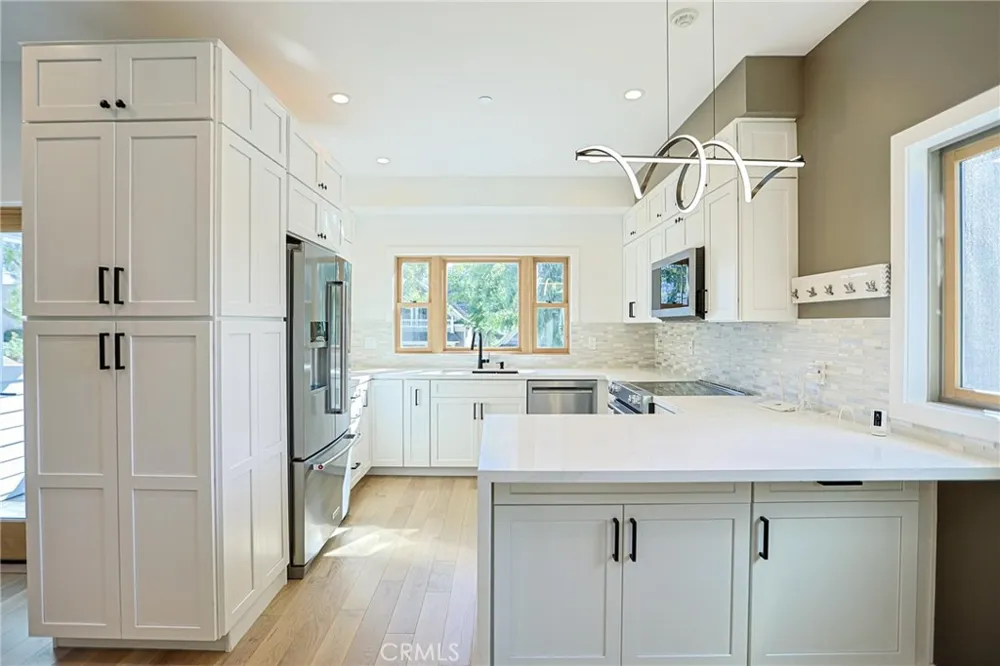 605 W 4th Long Beach, CA 90802