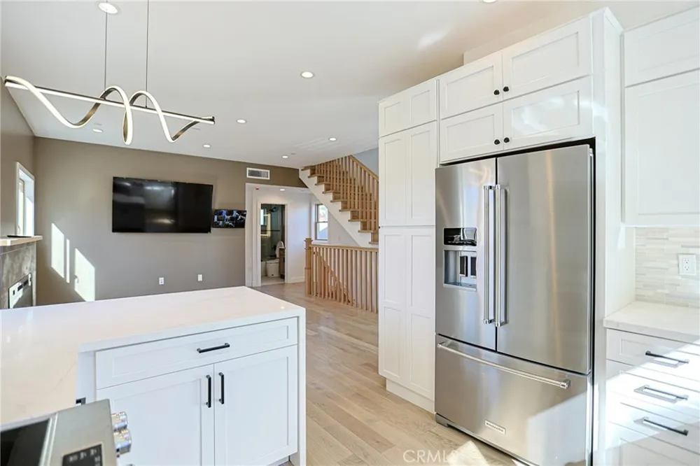 605 W 4th Long Beach, CA 90802