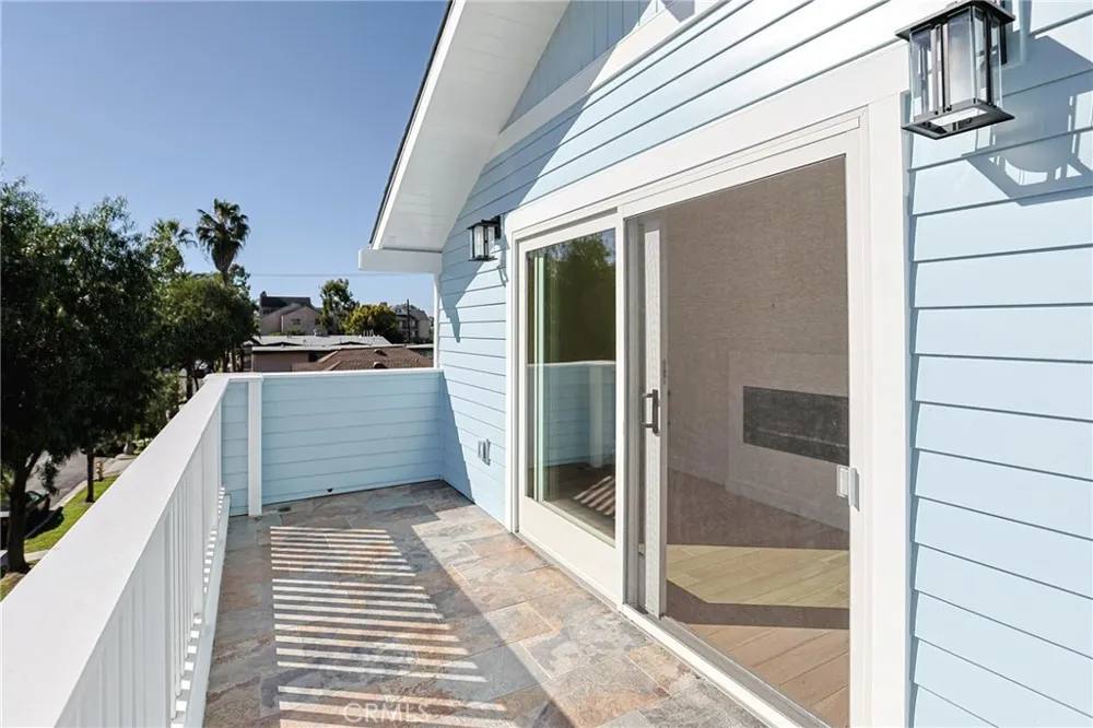 605 W 4th Long Beach, CA 90802