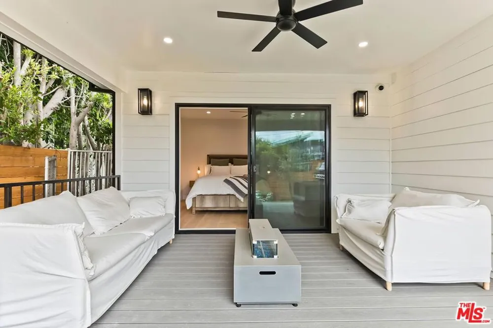 9028 Keith Avenue West Hollywood, CA 90069