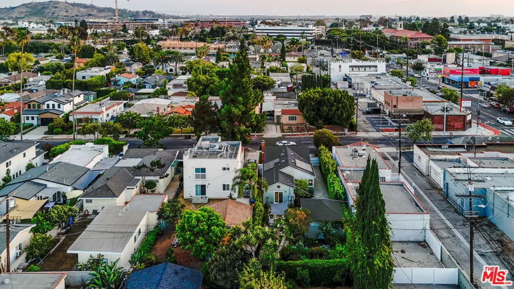 8951 Olin Street Los Angeles, CA 90034