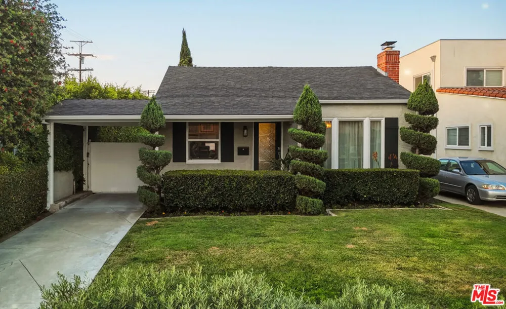 8951 Olin Street Los Angeles, CA 90034
