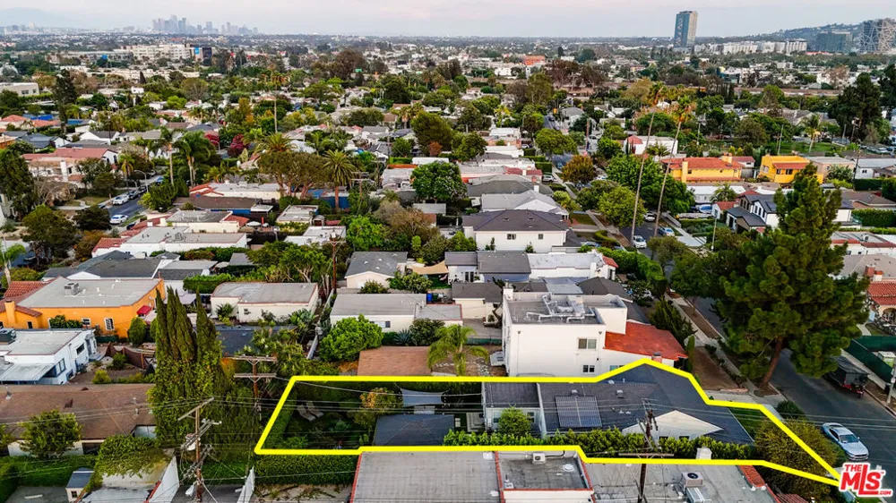 8951 Olin Street Los Angeles, CA 90034