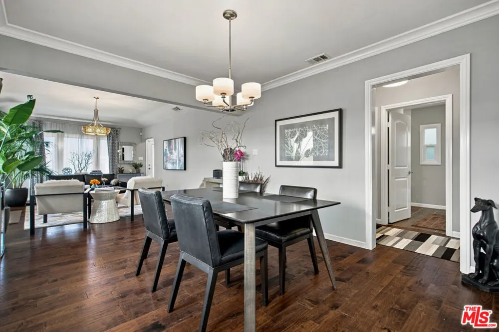 8951 Olin Street Los Angeles, CA 90034
