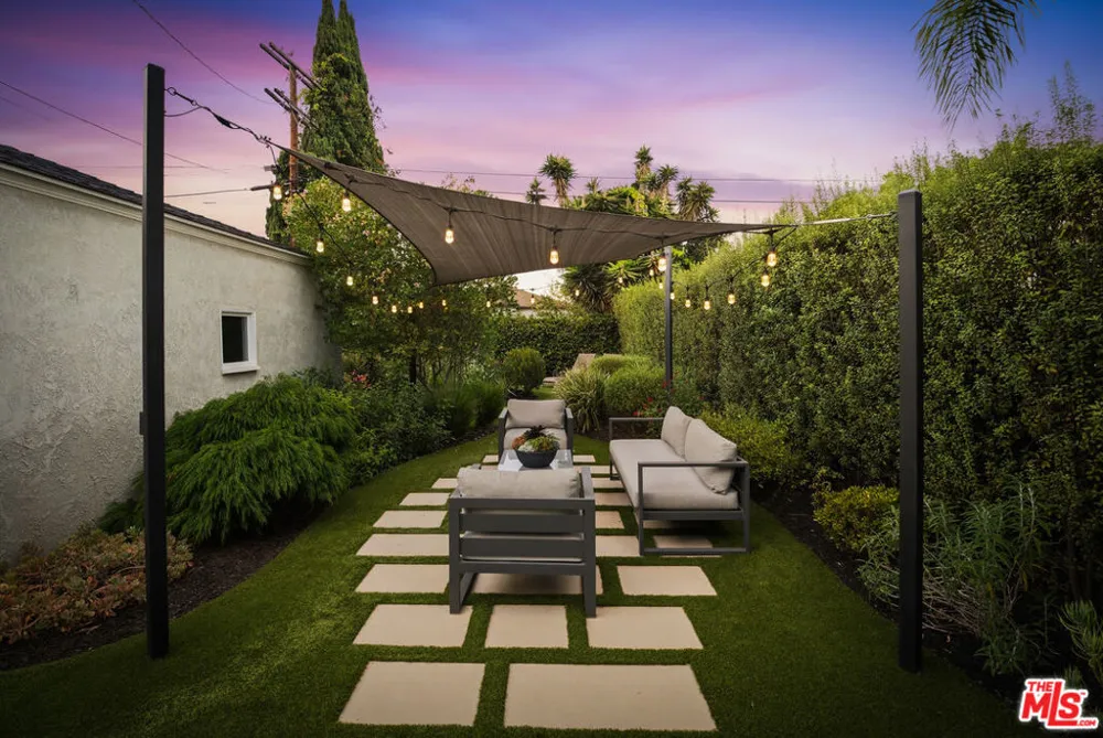 8951 Olin Street Los Angeles, CA 90034